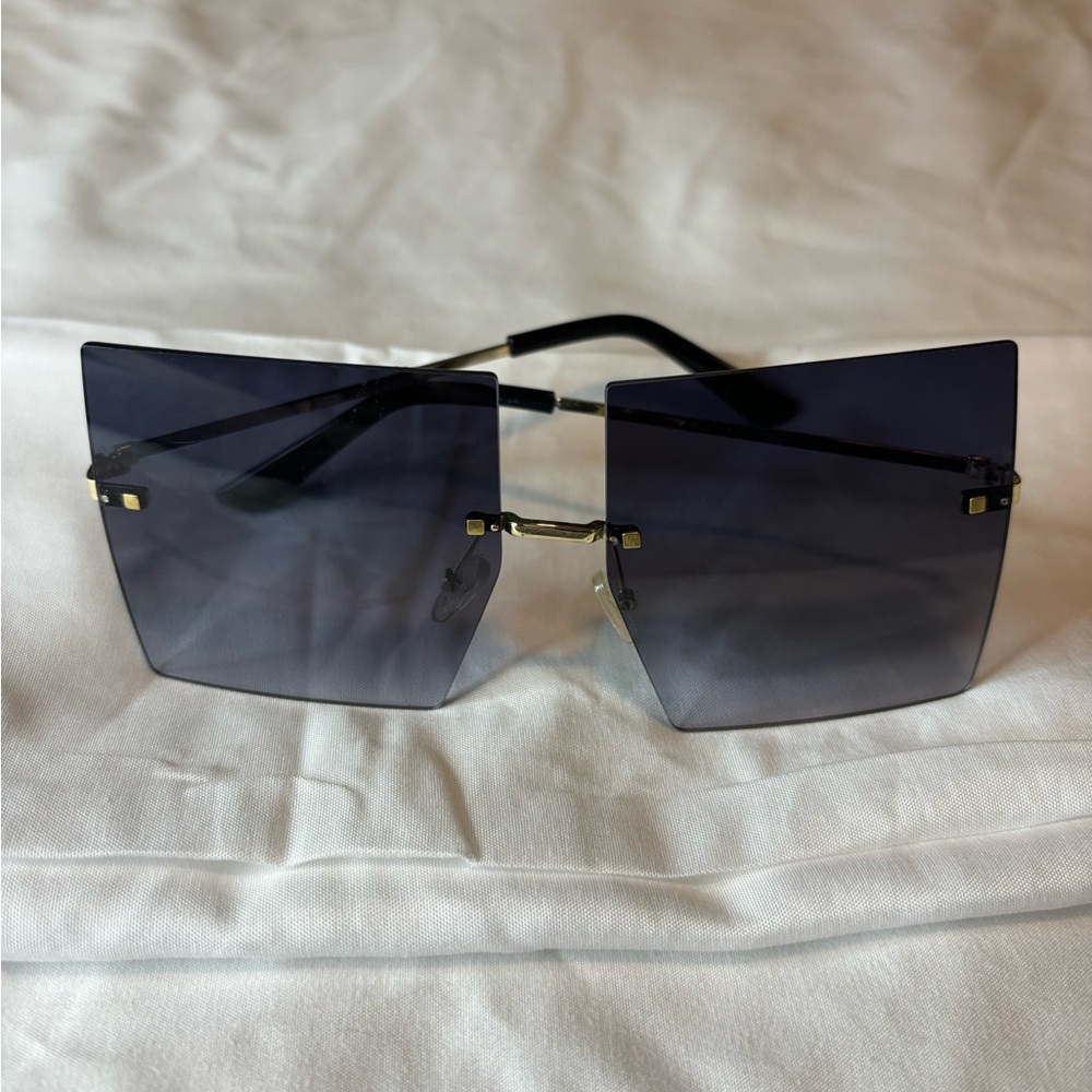 Women Shades
